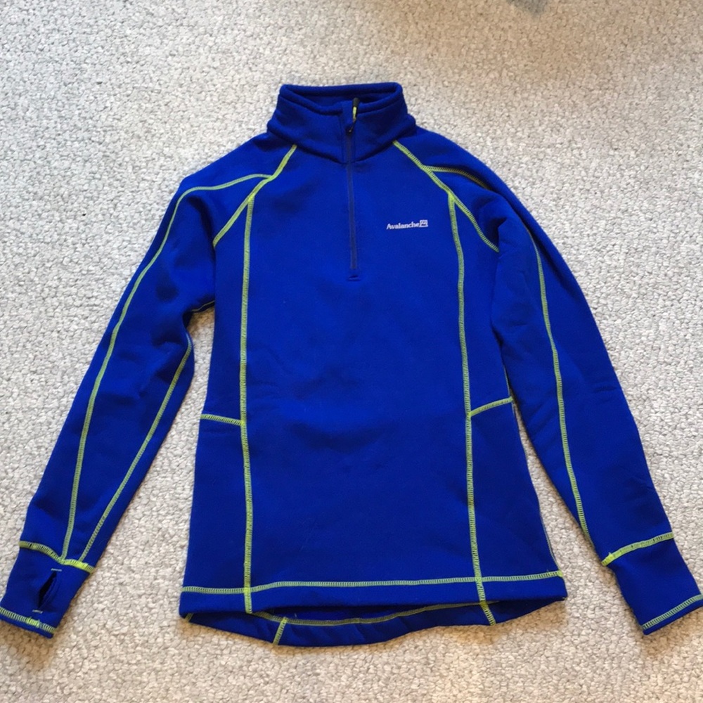 Avalanche sport sweater